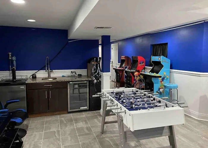 Harper Arcade Apartment